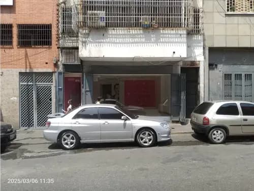 Avenida Universidad Local A Pie De Calle En Alquiler