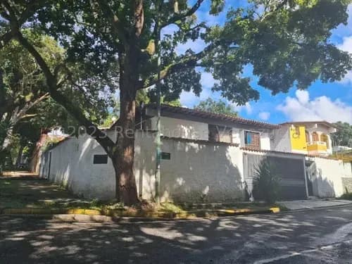Casa En Venta Con Gran Potencial El Cafetal 26-11036 Mr.