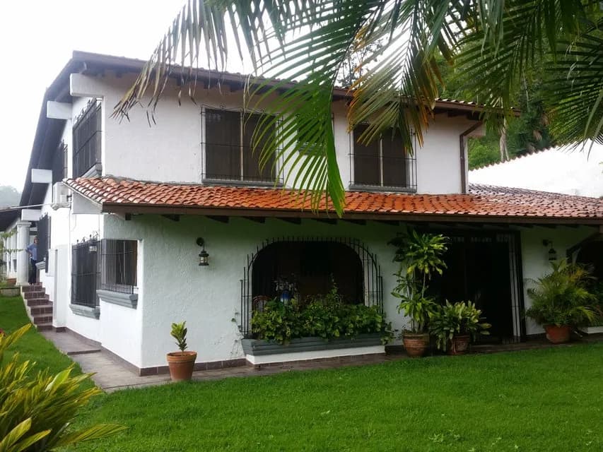 Casa (Duplex) en Venta en El Hatillo, Distrito Metropolitano