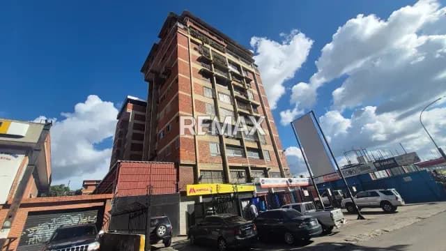 PH EN VENTA - EL MARQUES AV. ROMULO GALLEGOS