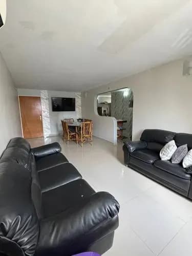 Apartamento En Res. Parque Don Bosco, La Granja-naguanagua. 2ju. Jf/gg