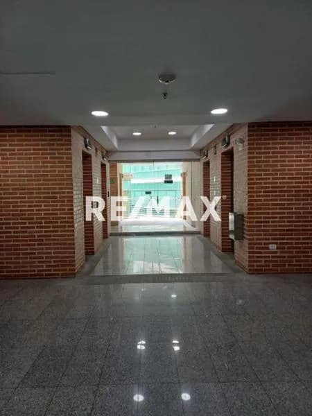 CIUDAD CENTER OFC EN VTA PARA REMODELAR