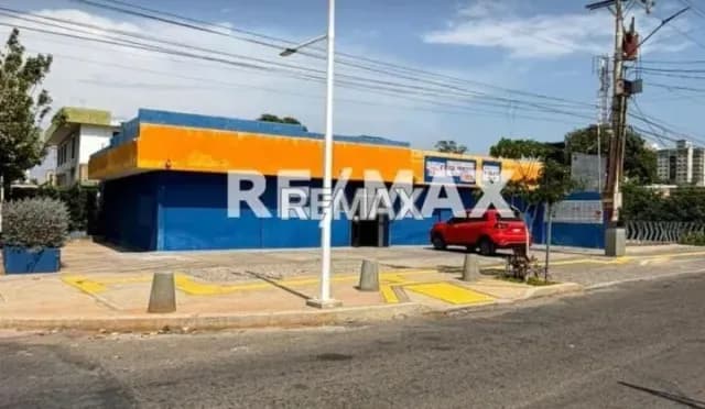 LOCAL COMERCIAL EN ALQUILER SECTOR TIERRA NEGRA MARACAIBO
