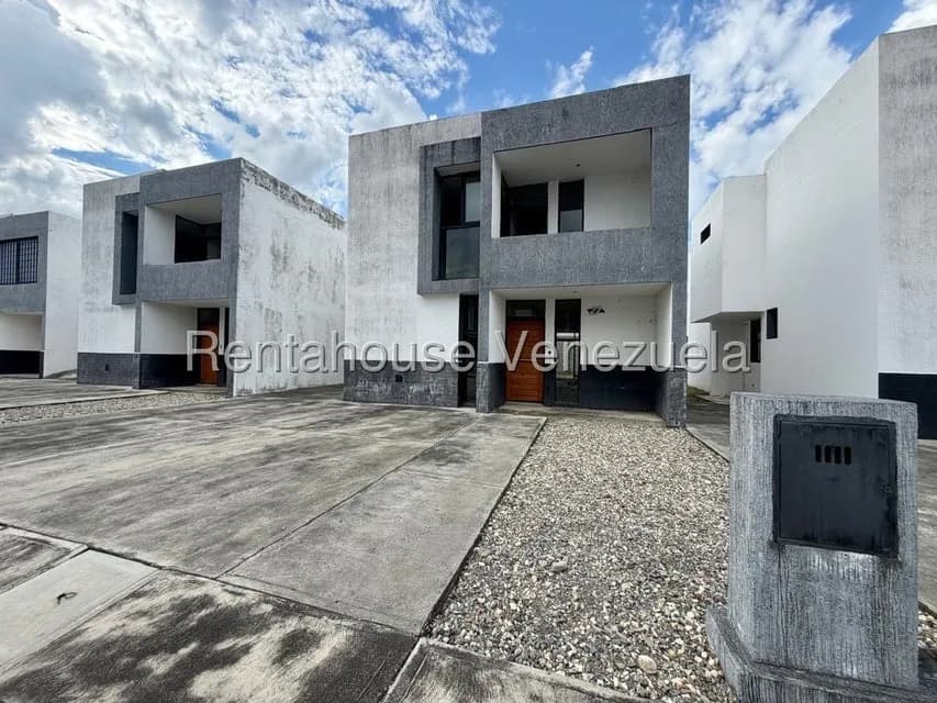 Casa (Duplex) en Venta en Araure, Portuguesa