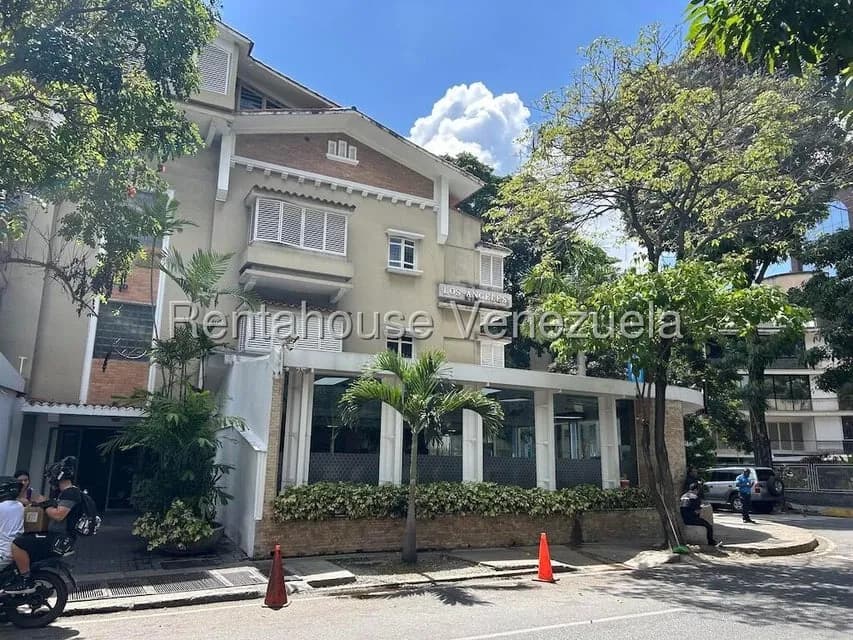 Comercial (Oficina) en Alquiler en Las Mercedes, Distrito Metropolitano