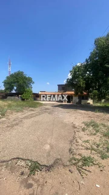 TERRENO INDUSTRIAL