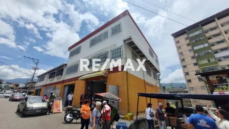 Se alquila local comercial en la concordia detrás del mercado pequeños comerciantes Edif E&M Piso 02, local 04