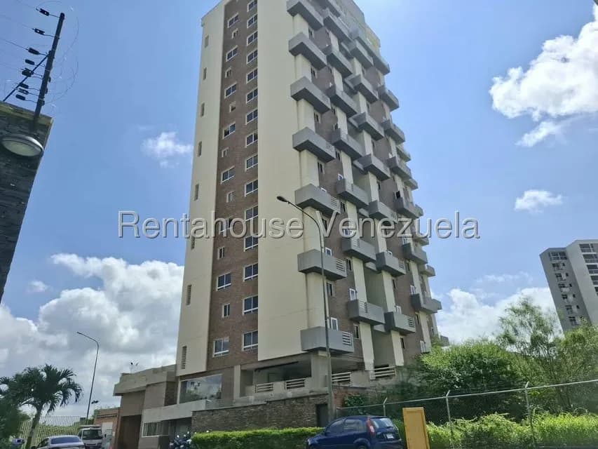 Apartamento (1 Nivel) en Venta en Triangulo del Este, Lara