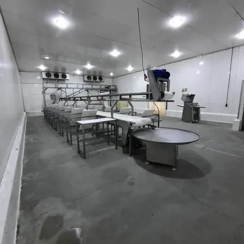 Se Vende Planta De Despote De Ganado. Zona Industrial De Valencia, Estado Carabobo. La Actividad Se Centra En La Compra De Ganado (bovino, Porcino Y Ovino)