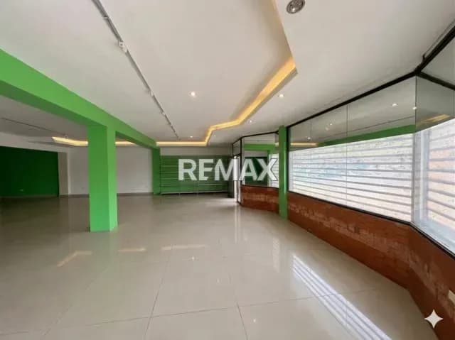 Alquiler local comercial