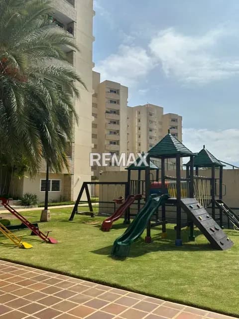Apartamento en alquiler Lago Country III