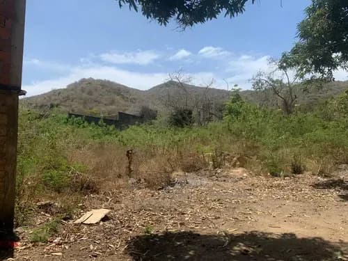 Terreno De Uso Residencial Con Todos Los Servicios. Ubicado En En Sector La Aguada