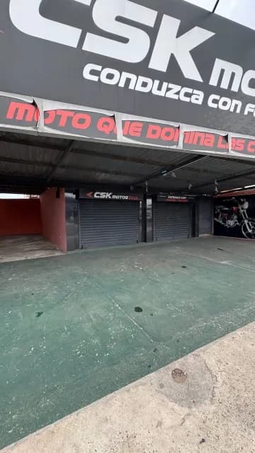 Se Alquila Local en Delicias