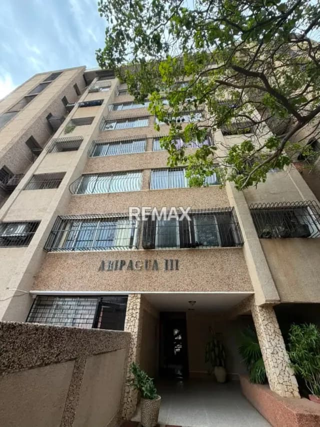 Apartamento Edificio La Paragua