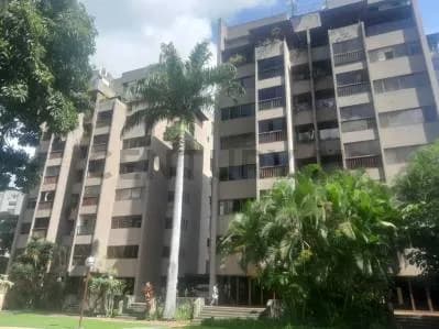 JCC- Venta de Pent House Santa Eduvigis para Remodelar