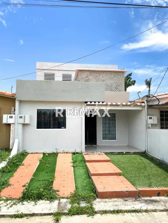 Casa en Alquiler Urbanización Prados del Golf II - Cabudare