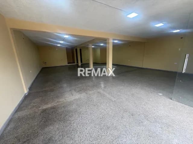 Local comercial en alquiler en la Urbanización San Francisco