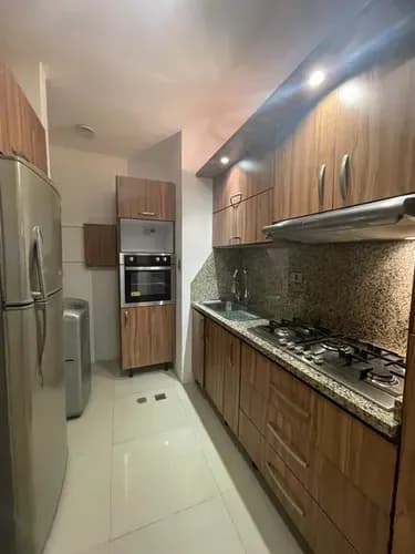 Alquiler De Apartamento De Lujo: Residencias Jade Urb. Agua Blanca