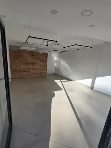 Marina Alquila Local Comercial En Av. Salvador Feo La Cruz Naguanagua. Ell-089 (sólo Clientes)