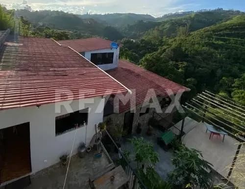 Casa Multifamiliar En Venta, San Diego De Los Altos,