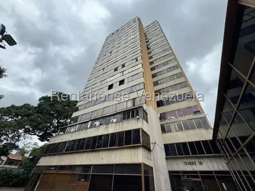 Impulse Su Éxito Desde El Epicentro Corporativo! 58 M2 De Puro Prestigio Y Eficiencia En La Torre Más Estratégica. Seguridad, Y Accesibilidad Total Para Su Negocio. ¡el Futuro Es Hoy!. En La Campiña