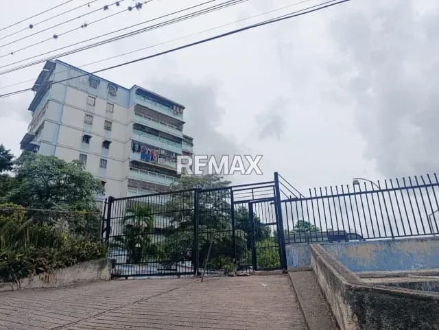 APARTAMENTO EN VENTA RESIDENCIAS EL LIMON