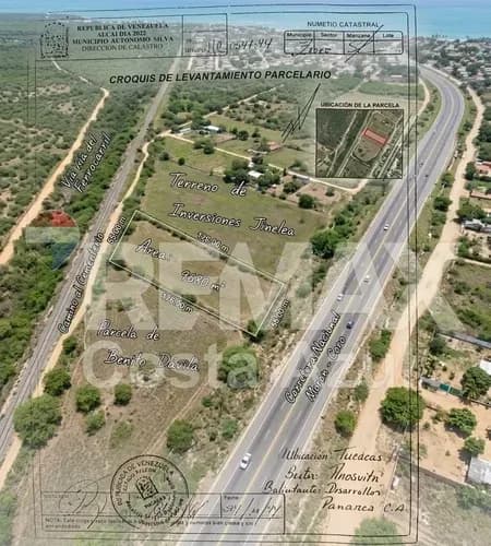En Venta Terreno De 9.680 Metros Cuadrados, En Plena Carretera Nacional Moron Coro, Tucacas Falcón
