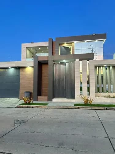 Sara Said Vende Casa En La Urbanización Terrazas Del Country. Solo Cliente