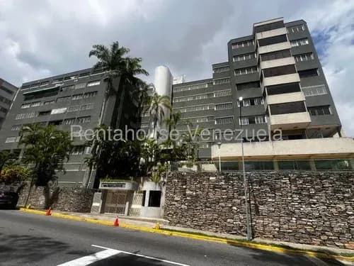 En Alquiler Precioso Apartamento En Los Samanes, Iluminado Y Amplio. Ana Perez 26-20853