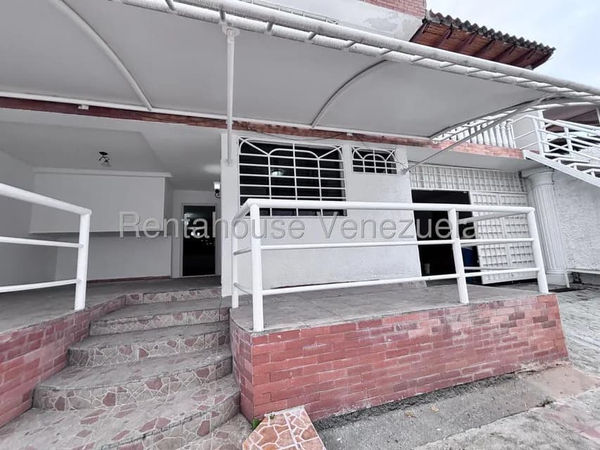 Comercial (Oficina) en Alquiler en La Trinidad, Distrito Metropolitano