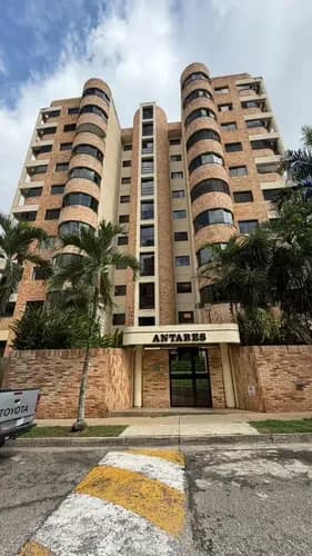 Apartamento En Residencias Antares Ubicado En Urbanizacion Los Mangos Valencia. St