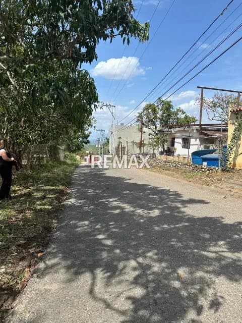 terreno de 4 hectáreas con casa para remodelar asentamiento campesino tarabana frente al mundo de pedro y pablo.
