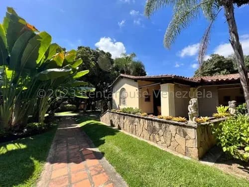 LG Vendo Lujosa Casa 3000mts Los Chorros
