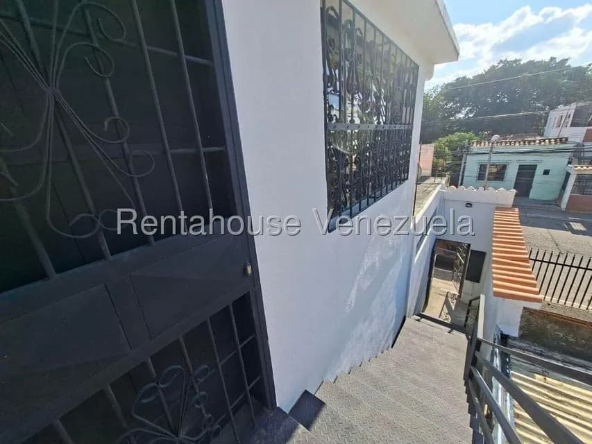 Comercial (Local Comercial) en Alquiler en Centro, Lara