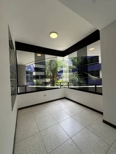 Apartamento En Alquiler En Los Palos Grandes - 342 M2
