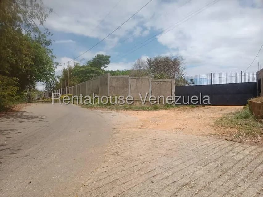 Terreno (Comercial) en Venta en La Mata, Lara