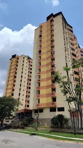 Apartamento En Alquiler: Residencias Kilimanjaro Mañongo Az-rm