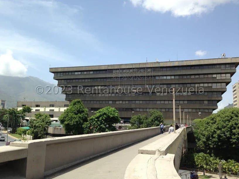 Comercial (Oficina) en Venta en Chuao, Distrito Metropolitano