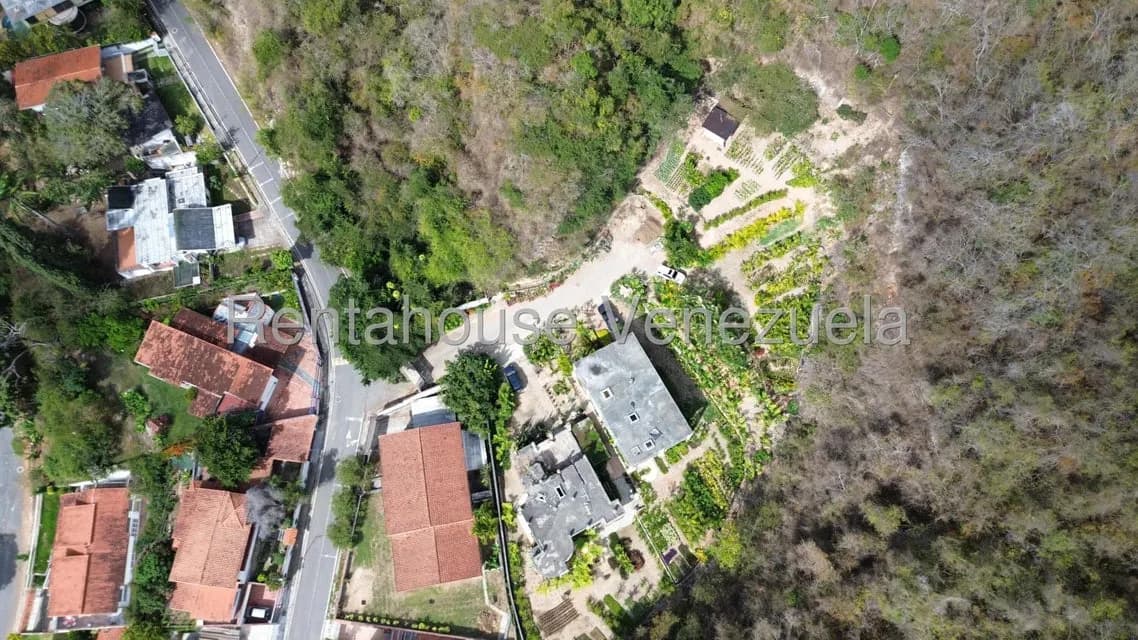 Terreno (Residencial) en Venta en Prados del Este, Distrito Metropolitano