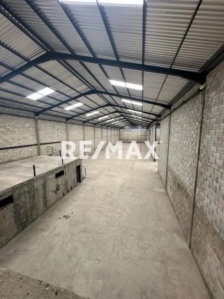 Se Vende complejo de Galpones, Zona industrial Santa Rosalía Cagua