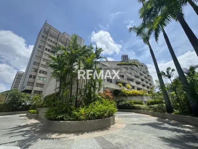 En venta bello apartamento en Altamira 74M²