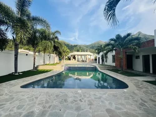 Eds Vende Casa En Urb. Las Morochas I - Inc-525