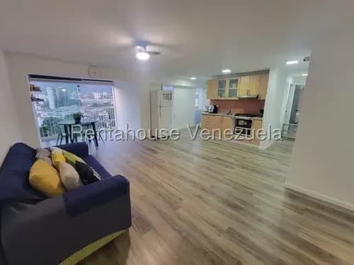 Apartamento En Venta En El Bosque 26-21532 Linda