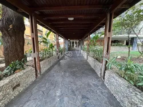 Apartamento En Venta En Los Palos Grandes Lj 26-19113