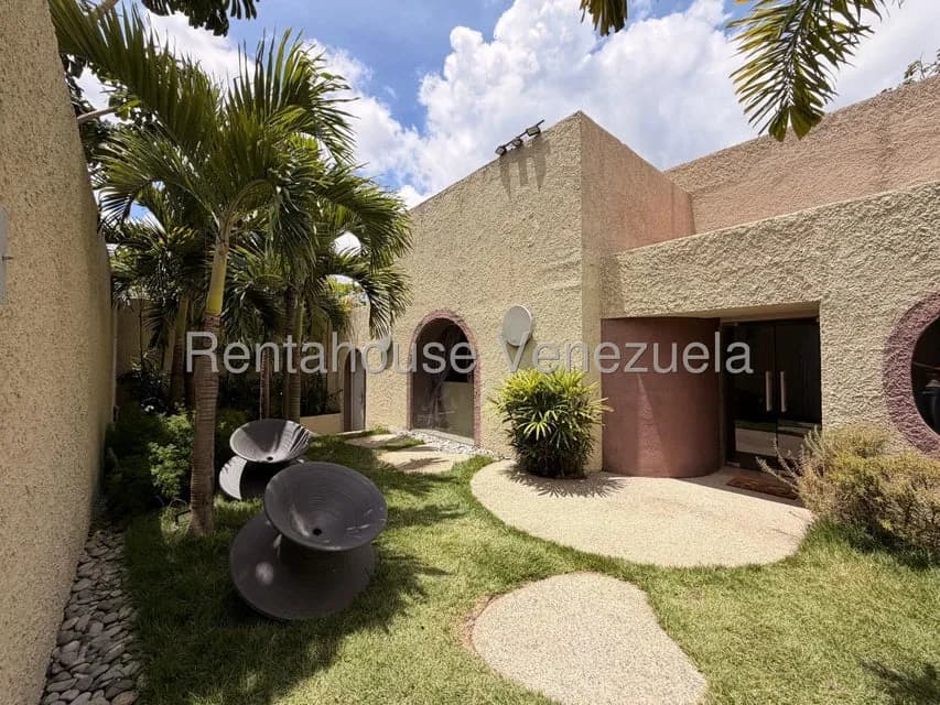 Comercial (Local Comercial) en Alquiler en Altamira, Distrito Metropolitano