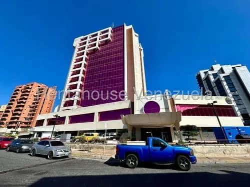 Maritza Lucena Alquila Moderna Oficina Este De Barquisimeto