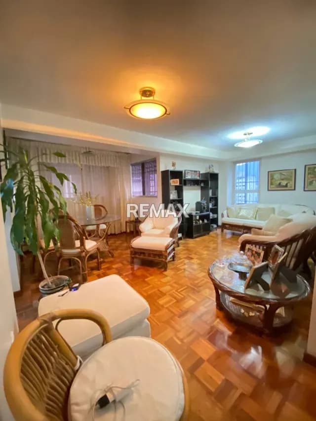 APARTAMENTO SANTA MONICA