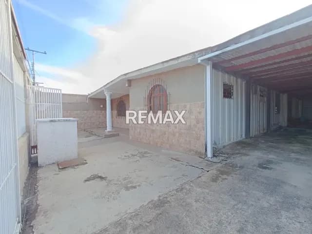 QUINTA URBANIZACION FUNDACION MENDOZA