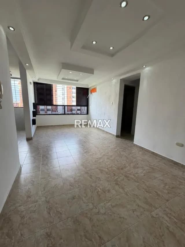Apartamento en Venta Urb. Nuevo Bosque Alto