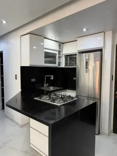 Apartamento En Venta En Doral Country El Rincón Naguanagua ( Semi Amoblado) (solo Cliente)